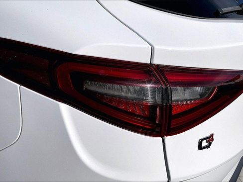 Used 2018 Alfa Romeo Stelvio Sport w/ Quick Order Package 22J Sport image 31