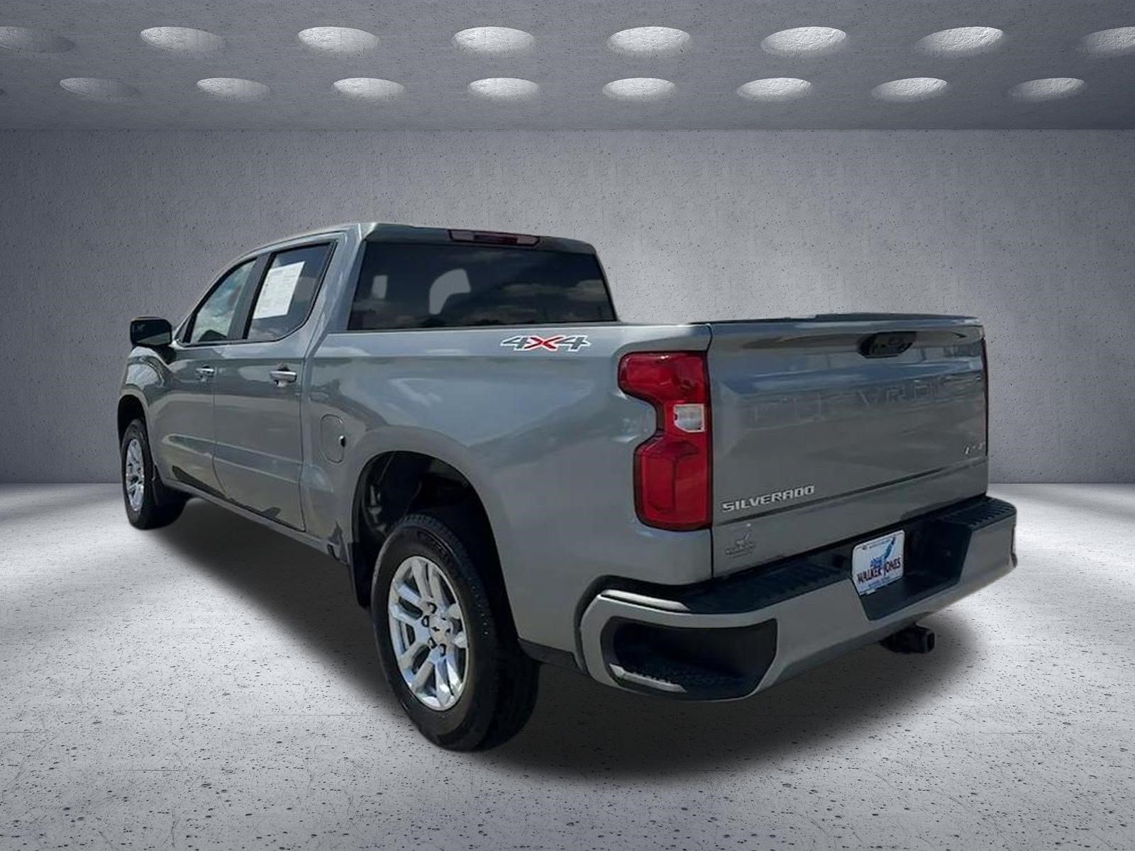 Used 2026 Chevrolet Silverado 1500 RST AWD/4WD image 3