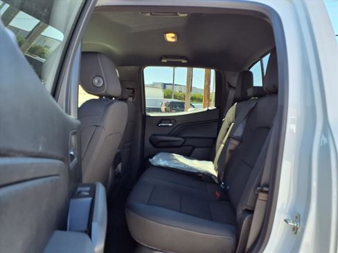 New 2026 GMC Canyon Elevation w/ Convenience Package image 17