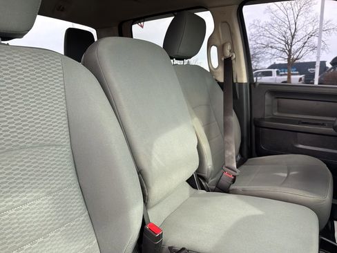 Used 2017 RAM 1500 Express image 27