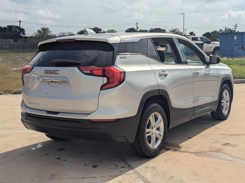 Used 2020 GMC Terrain SLE image 5