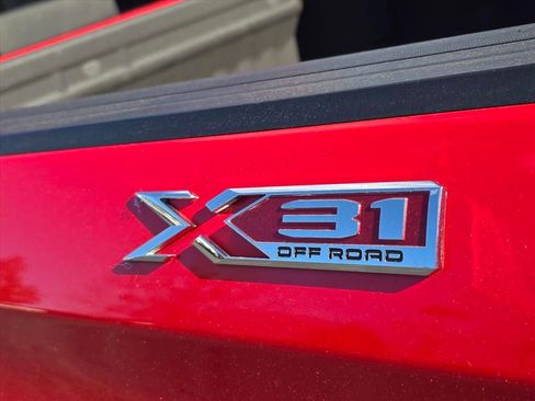 Certified 2020 GMC Sierra 1500 SLT w/ SLT Premium Plus Package image 9