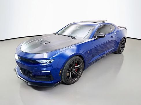 Used 2023 Chevrolet Camaro SS RWD image 4