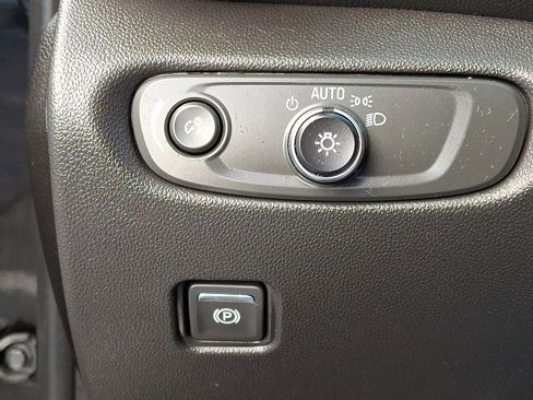 Used 2019 Chevrolet Blazer RS image 27