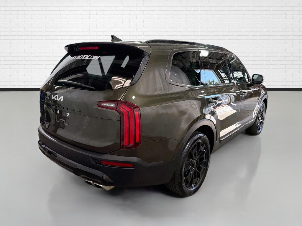 Used 2022 Kia Telluride SX w/ Nightfall Edition Package AWD/4WD image 9