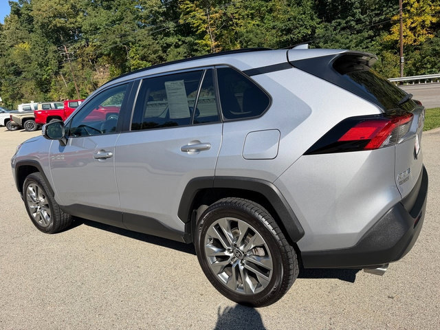 Certified 2023 Toyota RAV4 XLE Premium AWD/4WD image 8
