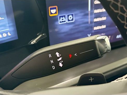 New 2026 Chevrolet Traverse LT w/ LPO, Floor Liner Package image 18