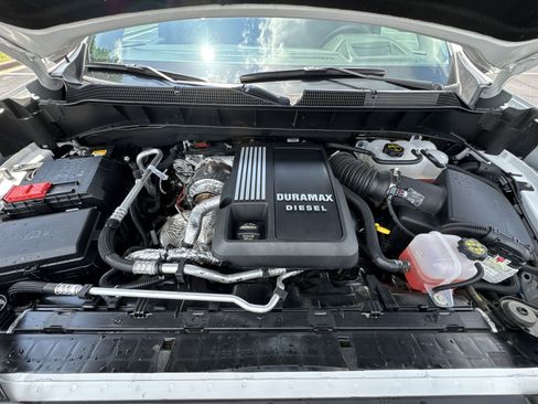 Used 2025 Chevrolet Silverado 1500 LTZ w/ LTZ Premium Package AWD/4WD image 27