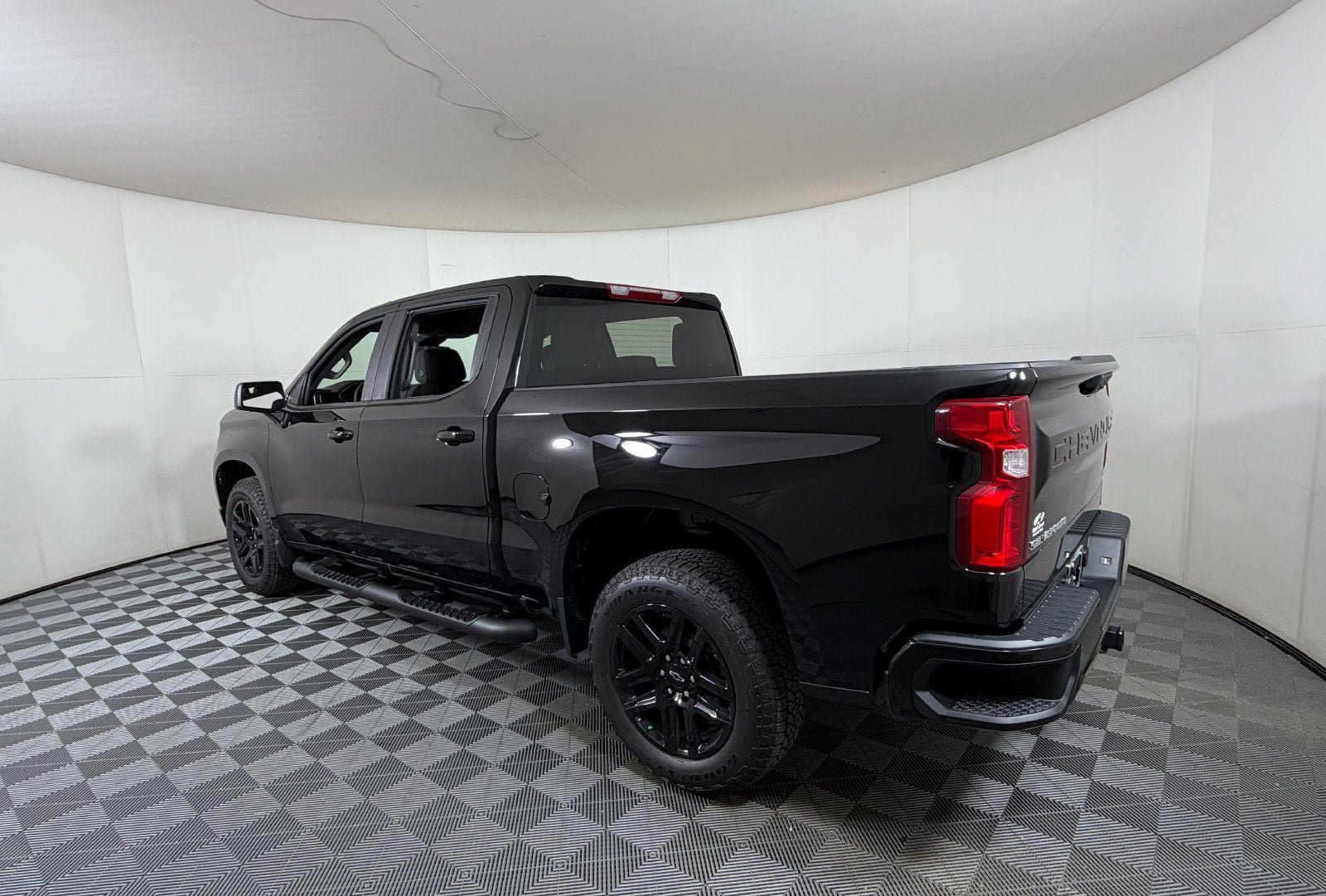 New 2026 Chevrolet Silverado 1500 RST w/ RST Select Package RWD image 3