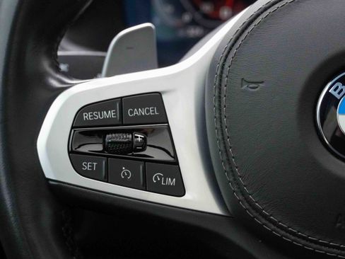 Used 2020 BMW X5 M50i w/ Premium Package image 22