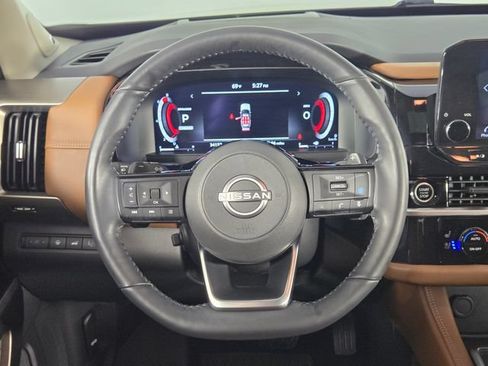 Used 2024 Nissan Pathfinder Platinum w/ Cargo Package FWD image 25