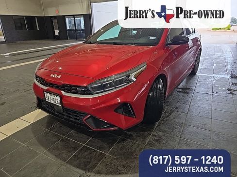 Used 2023 Kia Forte GT w/ GT2 Package FWD image 2