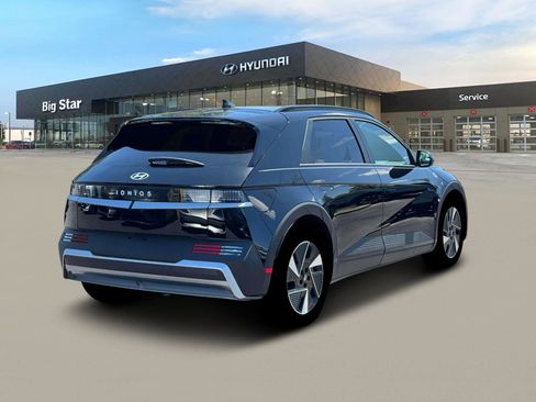 New 2026 Hyundai Ioniq 5 SEL RWD image 7