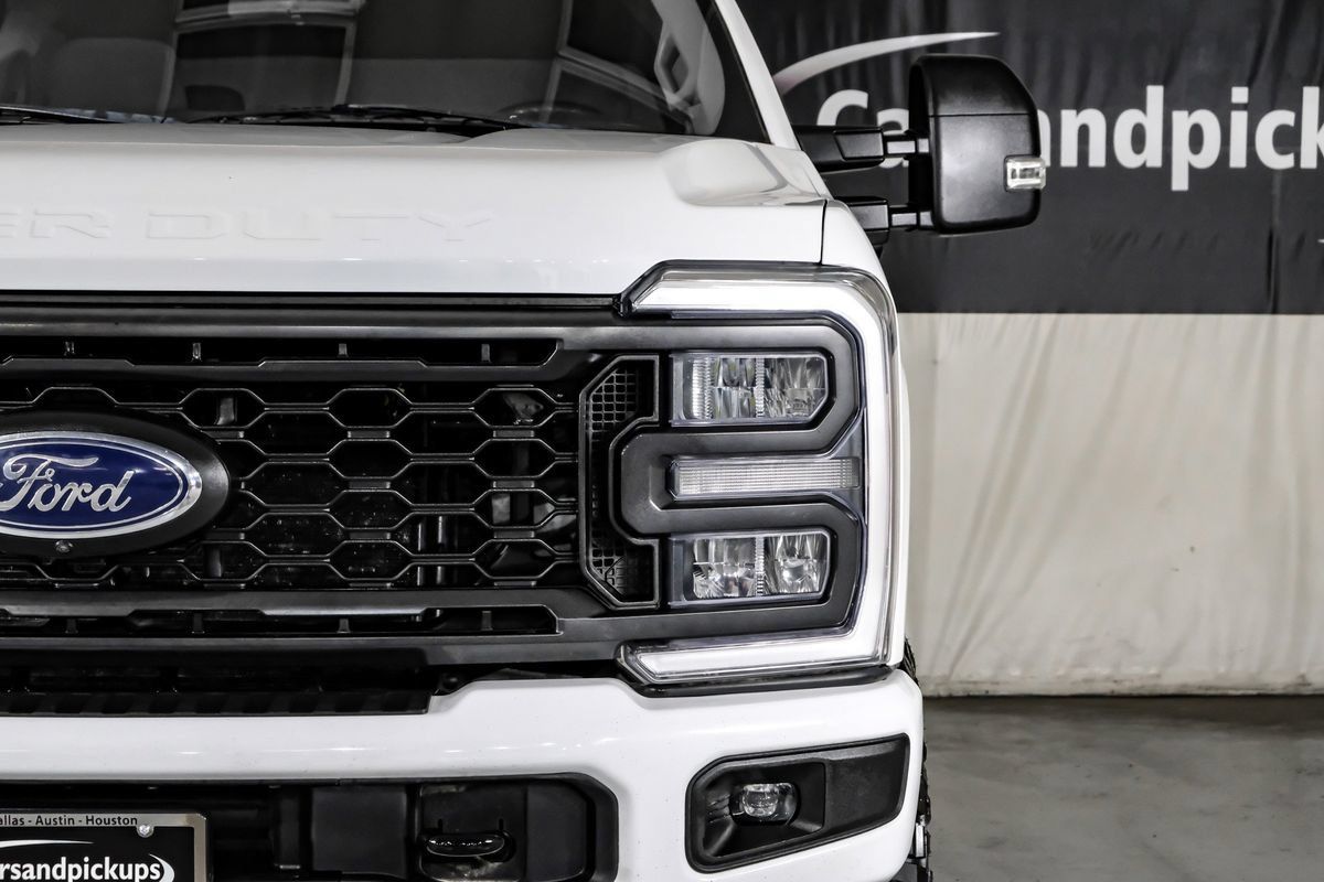 Used 2023 Ford F250 XL w/ STX Appearance Package AWD/4WD image 39