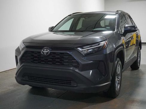 Used 2024 Toyota RAV4 XLE image 1