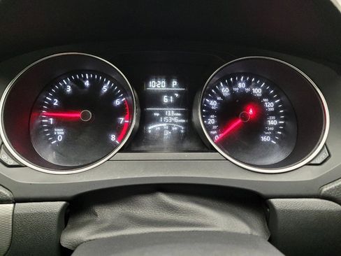 Used 2015 Volkswagen Jetta SE FWD image 23