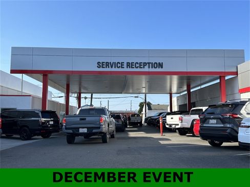 Used 2017 Chevrolet Silverado 1500 LT w/ All Star Edition image 33