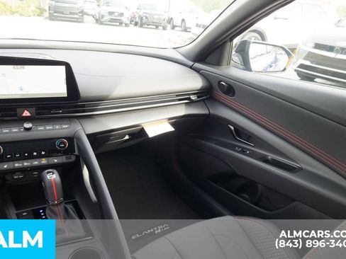Certified 2025 Hyundai Elantra N Line image 18