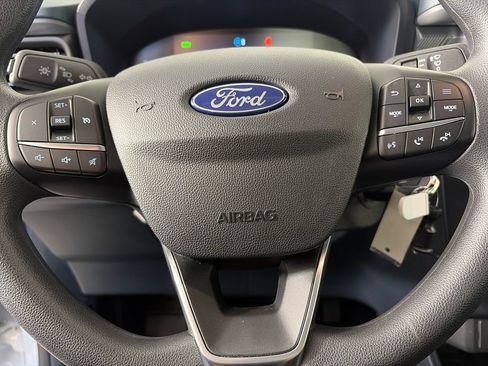 Used 2025 Ford Maverick XL FWD image 16
