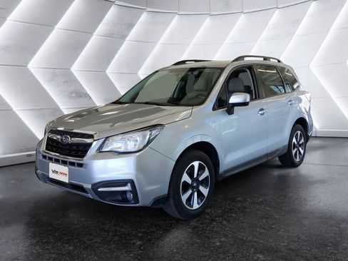 Used 2018 Subaru Forester 2.5i Premium AWD/4WD image 3