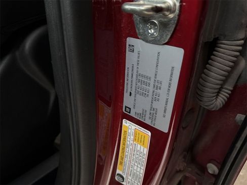 Used 2021 Chevrolet Tahoe RST image 7