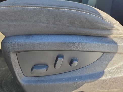 Used 2017 Chevrolet Silverado 1500 LT w/ All Star Edition image 20