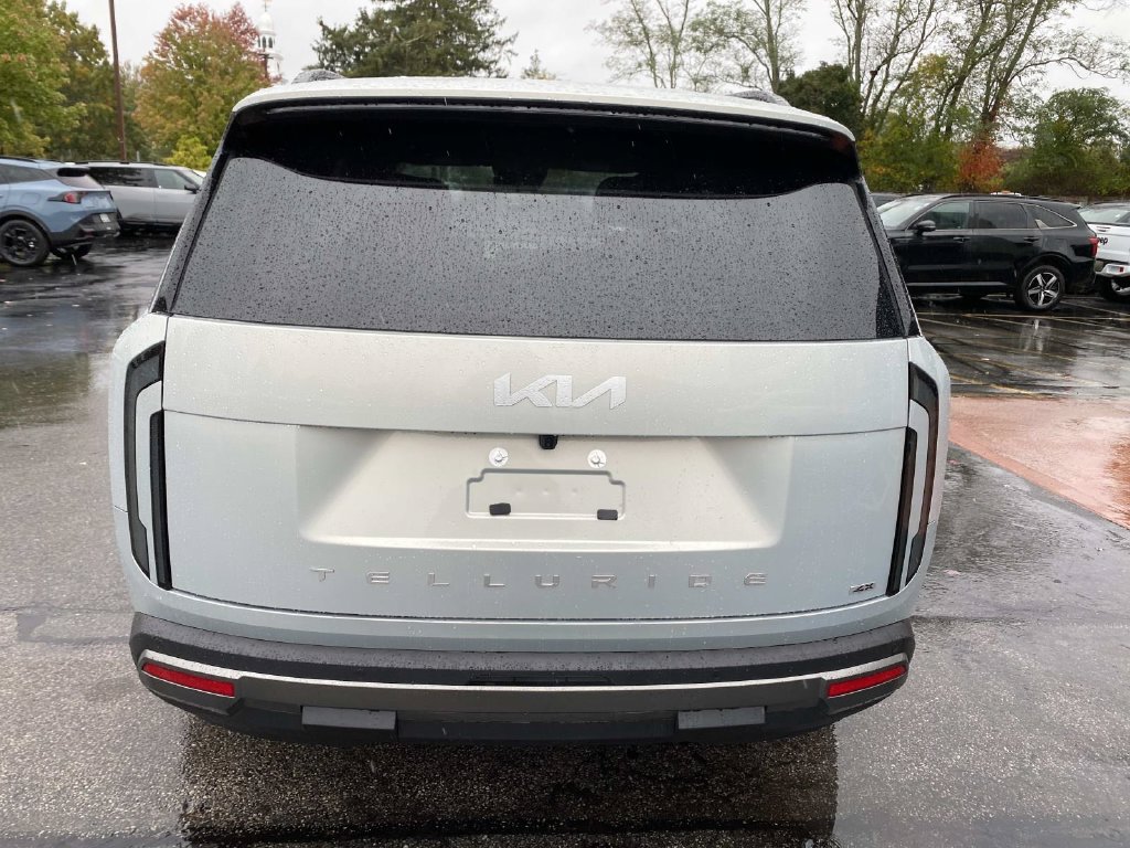 New 2027 Kia Telluride S w/ Towing Package AWD/4WD image 4