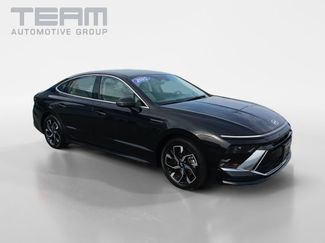 Used 2025 Hyundai Sonata SEL FWD video 1