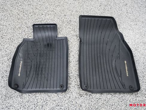 Used 2014 Porsche 911 Turbo image 42