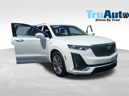 Used 2020 Cadillac XT6 Premium Luxury FWD image 9