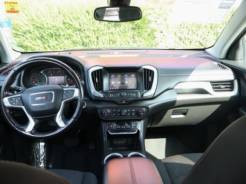 Used 2020 GMC Terrain SLE w/ Driver Convenience Package image 27