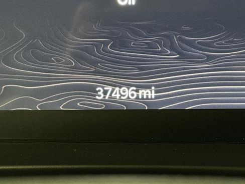 Used 2022 Jeep Grand Cherokee L Limited w/ Luxury Tech Group II image 6