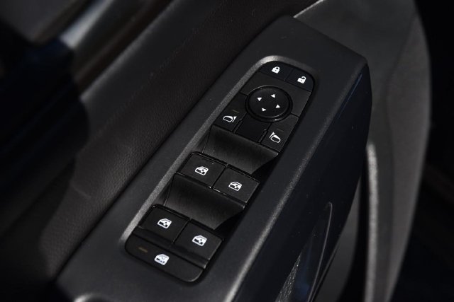 Used 2026 Nissan Pathfinder S AWD/4WD image 8