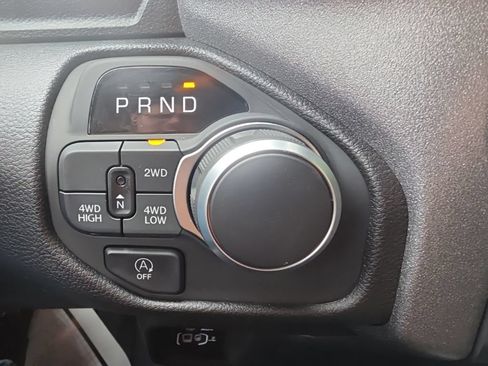 Used 2025 RAM 1500 Tradesman w/ Night Edition AWD/4WD image 28