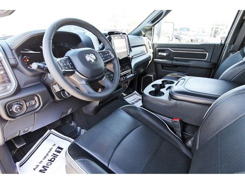 Used 2025 RAM 2500 Laramie image 12