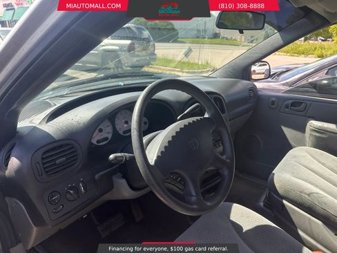 Used 2004 Dodge Grand Caravan SE w/ Popular Equipment Group FWD image 9