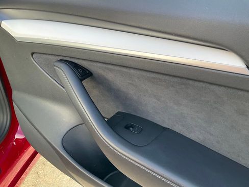 Used 2021 Tesla Model 3 Standard Range Plus image 67