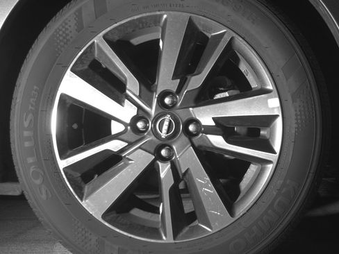 Used 2025 Nissan Versa SV image 10