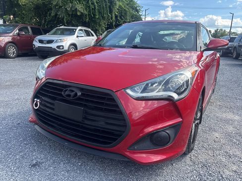 Used 2016 Hyundai Veloster Turbo FWD image 1
