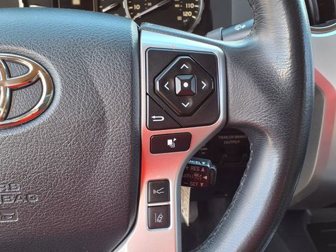 Used 2018 Toyota Tundra Limited image 24