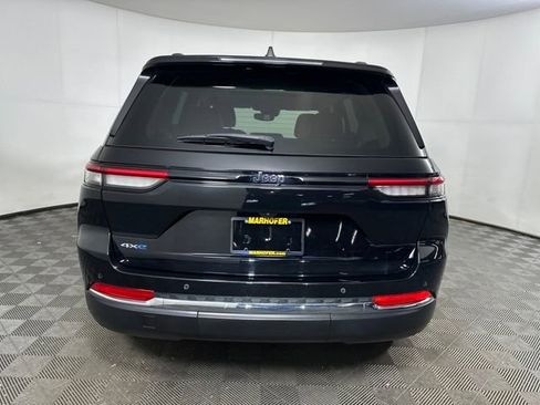 Used 2023 Jeep Grand Cherokee 4WD 4xe image 4