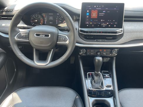 Used 2024 Jeep Compass Latitude AWD/4WD image 20