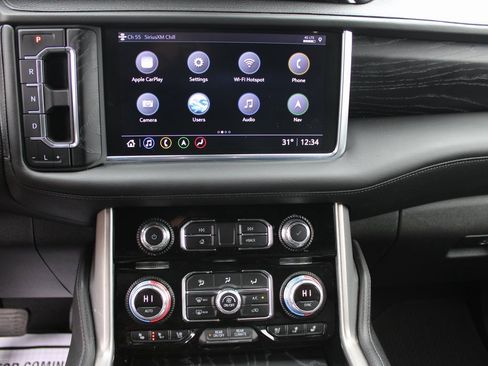 Used 2021 GMC Yukon Denali image 30