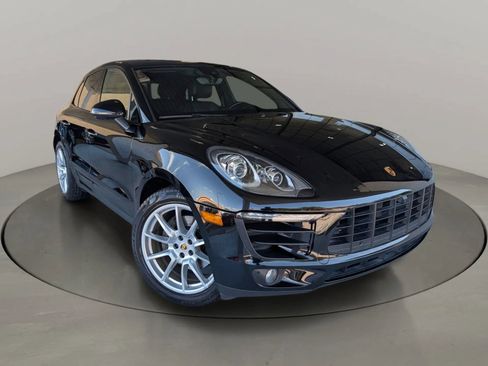 Used 2018 Porsche Macan Sport Edition w/ Premium Package Plus AWD/4WD image 2
