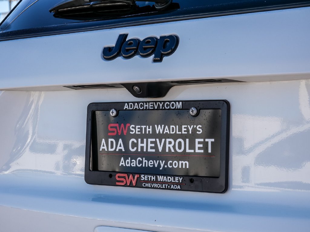 Used 2024 Jeep Compass Latitude w/ Convenience Group AWD/4WD image 10
