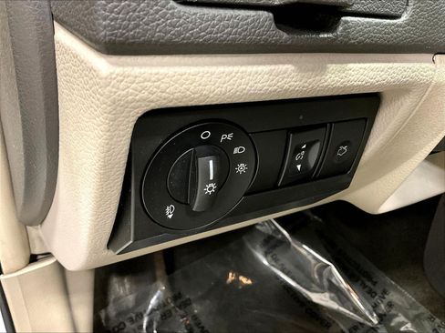 Used 2011 Ford Fusion SEL w/ 301A Rapid Spec Order Code FWD image 36