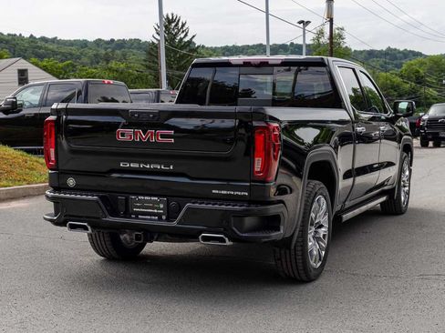 Used 2023 GMC Sierra 1500 Denali w/ Denali Reserve Package AWD/4WD image 4