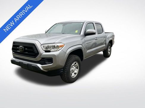 Used 2021 Toyota Tacoma SR image 7