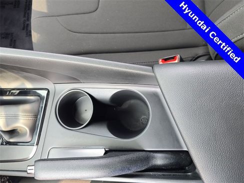 Certified 2025 Hyundai Elantra Sport image 20