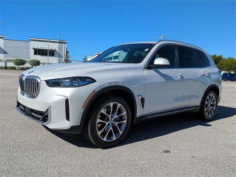Used 2025 BMW X5 sDrive40i image 8